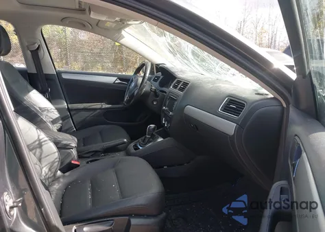 2012 Volkswagen Jetta 2.0L Tdi from USA, damaged, VIN 3VWLL7AJ1CM006036